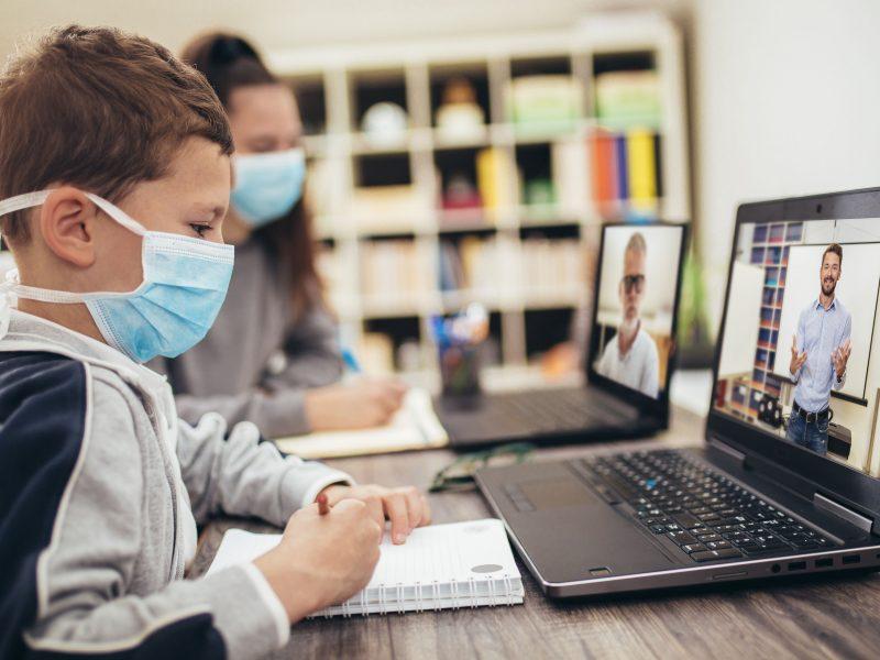 Πάτρα: Από σήμερα πρωινές ώρες η τηλεκπαίδευση στα Δημοτικά - Διαμαρτυρία Ενωσης Γονέων - ΔΕΙΤΕ ΤΟ ΜΗΝΥΜΑ