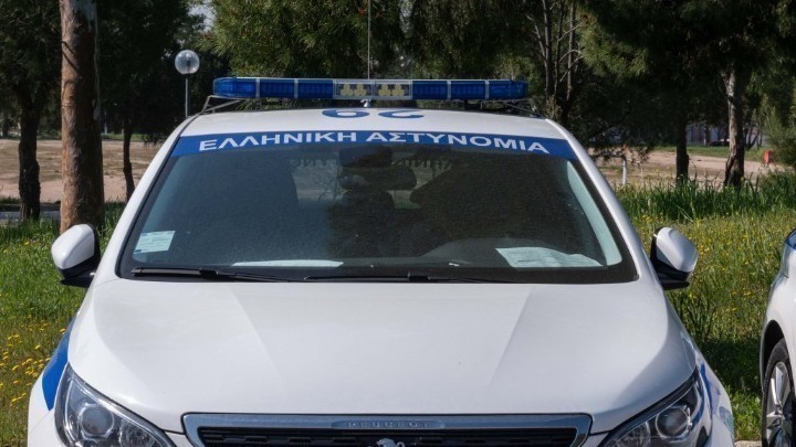 Ξενοδόχος ξυλοκόπησε αντιδήμαρχο μέσα στο γραφείο του