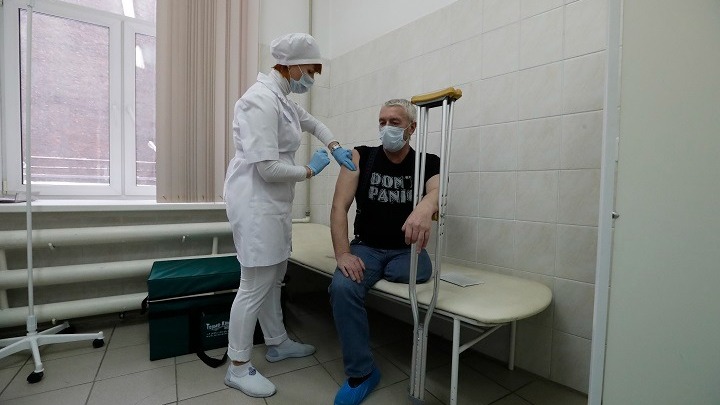 Covid19: Η Ρωσία ανακοίνωσε 11.749 νέα κρούσματα και 383 θανάτους