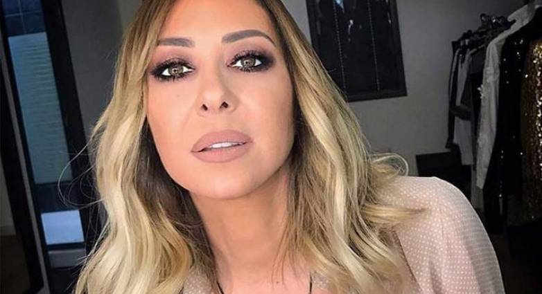 Μελίνα Ασλανίδου: «Θα κινηθώ νομικά προς οποιονδήποτε αναπαράγει ψευδείς ειδήσεις»