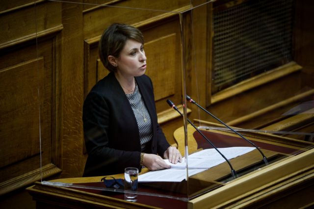 Χριστίνα Αλεξοπούλου: Συλλυπητήρια για τον θάνατο του Ιωάννη Κατσανιώτη