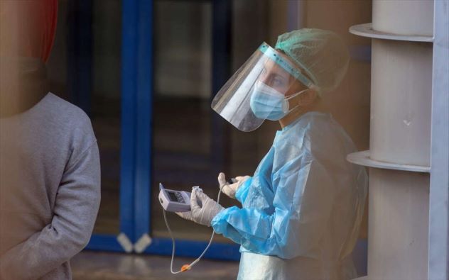 Κορονοϊός: Κυριακή με πάνω από 1.100 κρούσματα - Μεγάλος αριθμός θανάτων - Η ανακοίνωση του ΕΟΔΥ