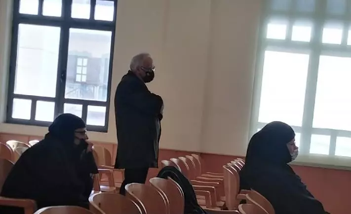 Πυλώνες στους Αγίους Θεοδώρους Αροανίας: Δικαίωση για το Μοναστήρι