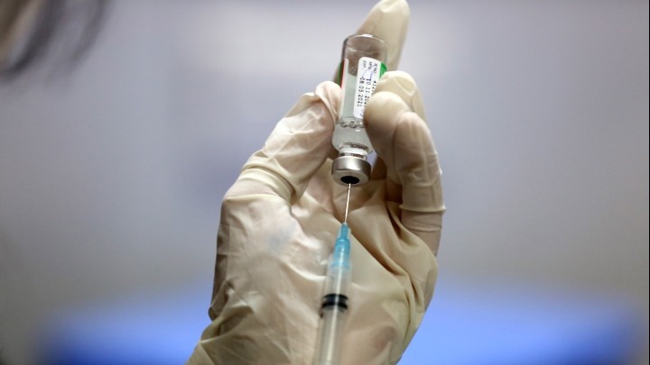 Λονδίνο και Βρυξέλλες κοντά σε συμφωνία για τις προμήθειες εμβολίων