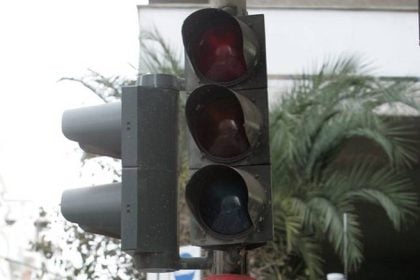 Πάτρα - ΠΡΟΣΟΧΗ: Χωρίς φανάρια η Κανακάρη
