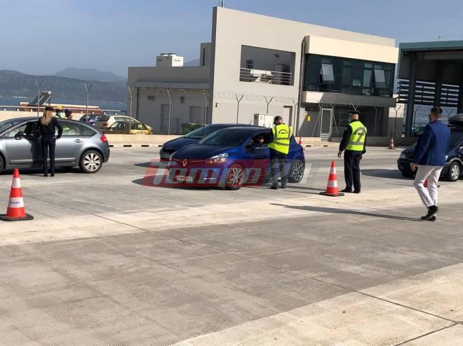 Κορονοϊός - Μετακινήσεις: Αυστηροί οι έλεγχοι στα διόδια του Ρίου - Πόσα οχήματα γύρισε "πίσω" η Τροχαία, μέχρι σήμερα - ΦΩΤΟ