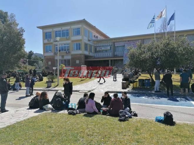 Πανεπιστήμιο Πατρών: "Παράνομες και αντιδημοκρατικές οι καταλήψεις κτιρίων" - Τί αναφέρει η ομόφωνη απόφαση της Συγκλήτου