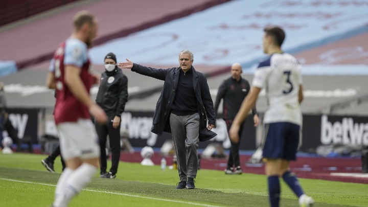 Συλλυπητήρια Μουρίνιο στη βασιλική οικογένεια