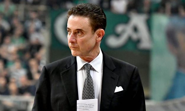 Εφτασε στην Αθήνα ο Ρικ Πιτίνο