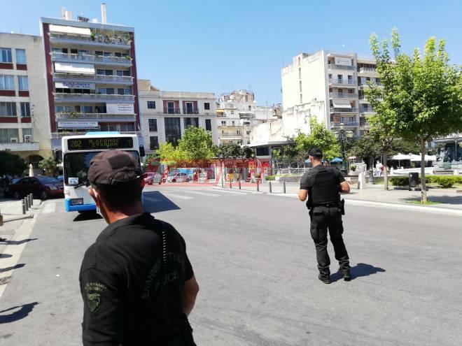 Κορονοϊός-Πάτρα: Ελεγχοι από την ΕΛ.ΑΣ - Πεζές περιπολίες για την τήρηση των μέτρων
