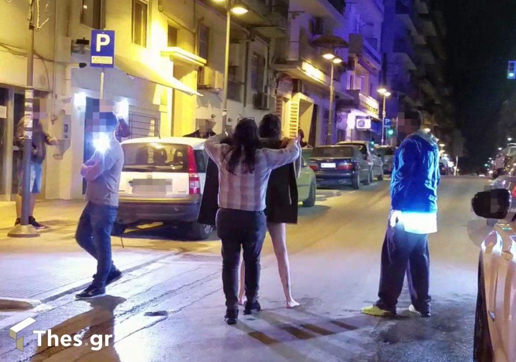 Θεσσαλονίκη: Ολόγυμνη γυναίκα σε κεντρικό δρόμο – Τι είχε συμβεί ΦΩΤΟ