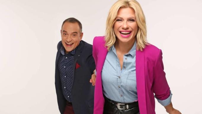 Ποιος παρουσιαστής συζητά να μπει «Στη Φωλιά των Κου Κου» μετά την αποχώρηση Κρατερού Κατσούλη;