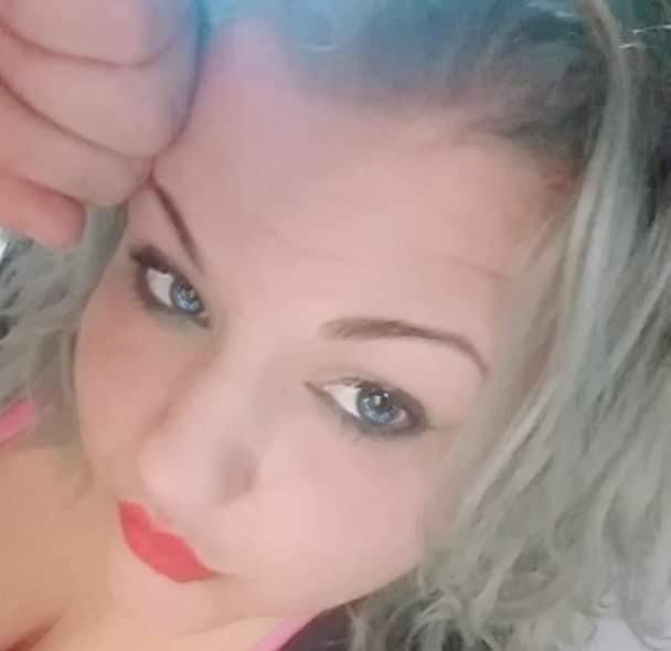 Πανεπιστημιακό Νοσοκομείο Πάτρας: "Έσβησε" 35χρονη μετά από 3,5 μήνες "μάχη" με τον κορονοϊό - Σπαρακτικά τα μηνύματα στο διαδίκτυο - ΦΩΤΟ