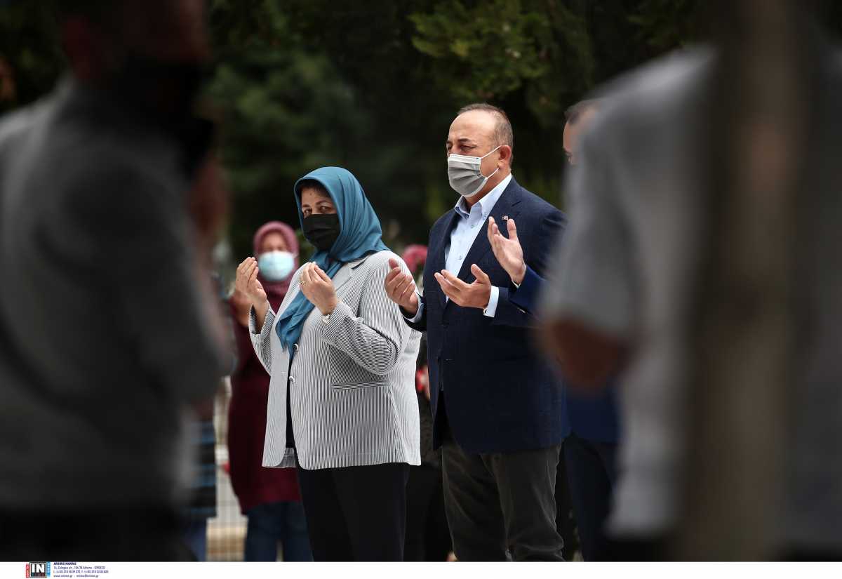 Επίσκεψη Τσαβούσογλου: Αντιδρά η Ελλάδα στις συνεχείς προκλήσεις για «τουρκική μειονότητα»