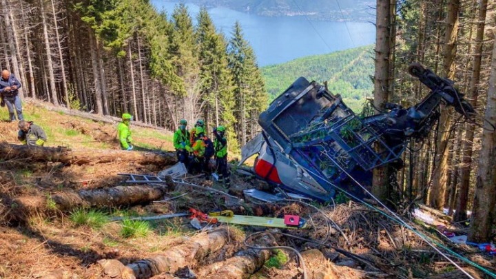 Ιταλία: 13 οι νεκροί από πτώση τελεφερίκ κοντά στη λίμνη Ματζόρε
