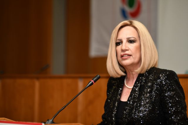 Φ. Γεννηματά: Η πανδημία είναι ακόμα εδώ, παρά την εικόνα που δημιουργεί η κυβέρνηση