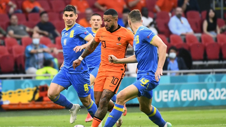 Ματσάρα στο Άμστερνταμ με νικήτρια την Ολλανδία, 3-2 την Ουκρανία