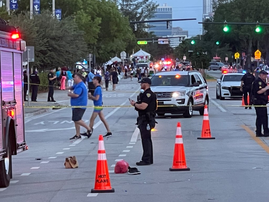 Φλόριντα: Όχημα έπεσε πάνω σε πεζούς στο Pride - Ένας νεκρός