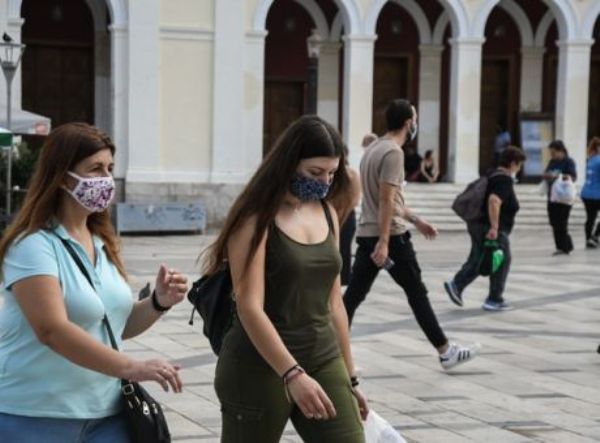 Διευκολύνσεις εμβολιασμένων: Στις 12:30 οι κυβερνητικές ανακοινώσεις