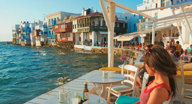 Μύκονος: 37χρονος βρέθηκε νεκρός στον χώρο του λιμανιού