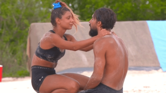 Στο Survivor ο Σάκης «έλιωσε» τη Μαριαλένα – «Είσαι όλη μου η ζωή»