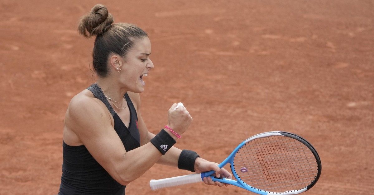 Καταιγιστική Μαρία Σάκκαρη: Προκρίθηκε στα προημιτελικά του Ρολάν Γκαρός