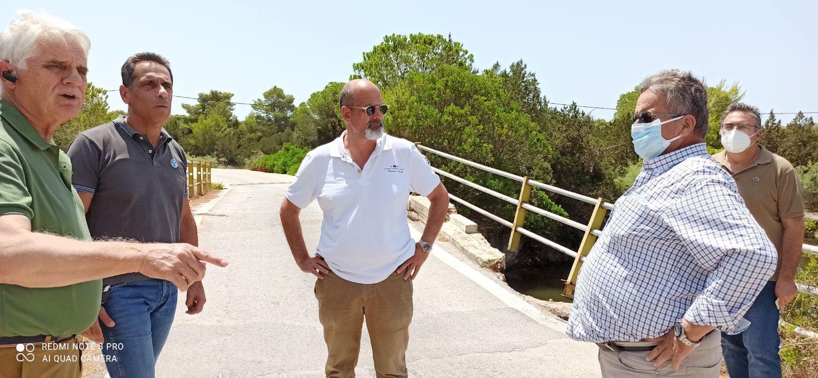 Γέφυρα Καλογριάς: Μπονάνος και Μυλωνάς με τον εργολάβο στο σημείο όπου ξεκινούν οι εργασίες - ΦΩΤΟ