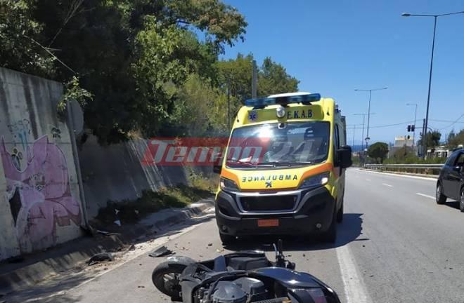 Πάτρα: Τροχαίο στην Ελ. Βενιζέλου - Στο νοσοκομείο τραυματισμένος άνδρας δικυκλιστής - ΦΩΤΟ