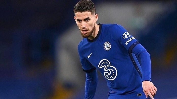 Δεν φεύγει ο Ζορζίνιο