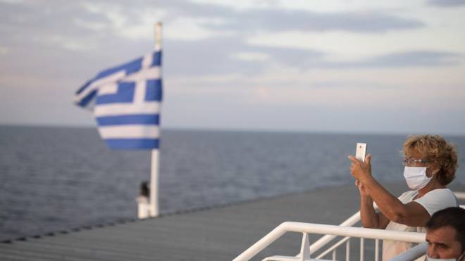 Κορονοϊός: 2.628 νέα κρούσματα - Παραμένει ψηλά η Αχαΐα