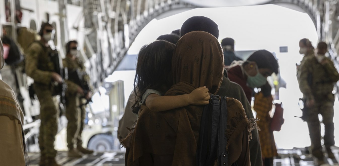 Τρομοκρατική επίθεση στο Αφγανιστάν: Πάνω από 180 οι νεκροί