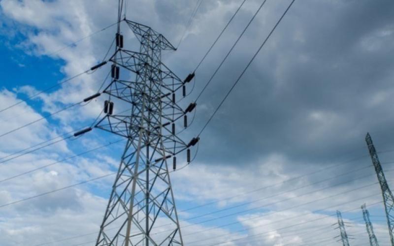 Καύσωνας: Έκτακτη σύσκεψη για την επάρκεια ρεύματος - Δύσκολη η αυριανή μέρα