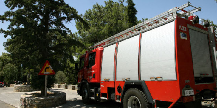 Πυρκαγιές - Αχαΐα: Απαγορεύεται η διέλευση σε Καλογριά, Γιανισκάρι, Κουνουπέλι και στα ορεινά δάση (ΦΩΤΟ & ΒΙΝΤΕΟ)