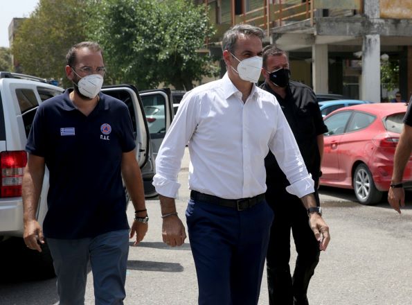 Φωτιά στη Βαρυμπόμπη: Μεταβαίνει στο σημείο ο Κυριάκος Μητσοτάκης