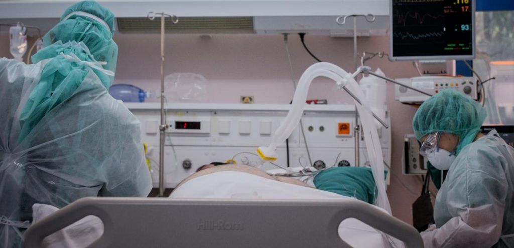 Πάτρα: Ανοίγει δεύτερη ΜΕΘ για ασθενείς covid στο ΠΓΝ – Αύξηση εισαγωγών και διασωληνώσεων – Συντριπτικό το ποσοστό των ανεμβολίαστων νοσούντων