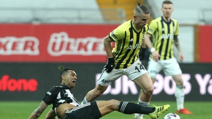 «Πρόταση 12 εκατ. ευρώ για τον Δημήτρη Πέλκα»