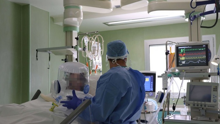 Ιταλία-Covid19: 31 θάνατοι και σχεδόν 7.000 κρούσματα σε 24 ώρες