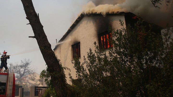 Καταβλήθηκαν οι πρώτες αποζημιώσεις σε πυρόπληκτους - 3,74 εκατ. ευρώ σε 528 δικαιούχους