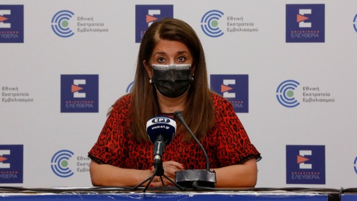 Β. Παπαευαγγέλου: Το επιδημιολογικό φορτίο αυξήθηκε σημαντικά κατά τους δύο μήνες του καλοκαιριού