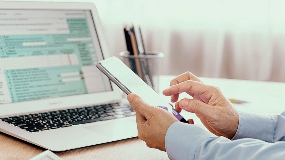 Τις επόμενες ημέρες η ψήφιση της κατάργησης του φόρου γονικής παροχής - Ποιοι ωφελούνται