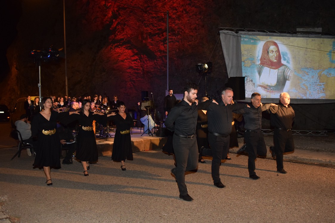 «Άνεμος Λευτεριάς» πολυθέαμα λόγου, μουσικής και χορού στην Γέφυρα της Τατάρνας