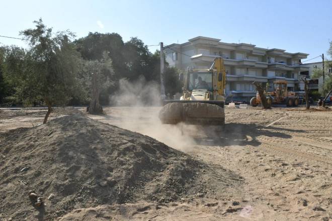 Ξκίνησαν τα έργα κατασκευής της νέας μεγάλης πλατείας στη συνοικία του Μπεγουλακίου