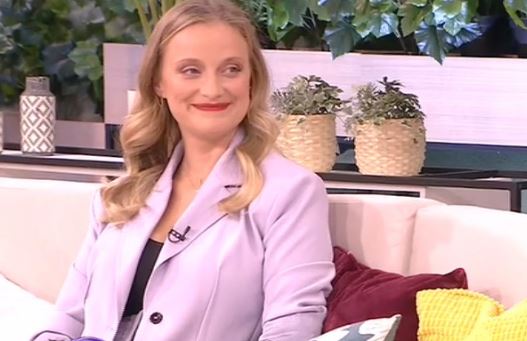 "Λύγισε" η πατρινή ηθοποιός Λένα Δροσάκη - Ξέσπασε σε κλάματα - Τι είπε για τον Πέτρο Φιλιππίδη