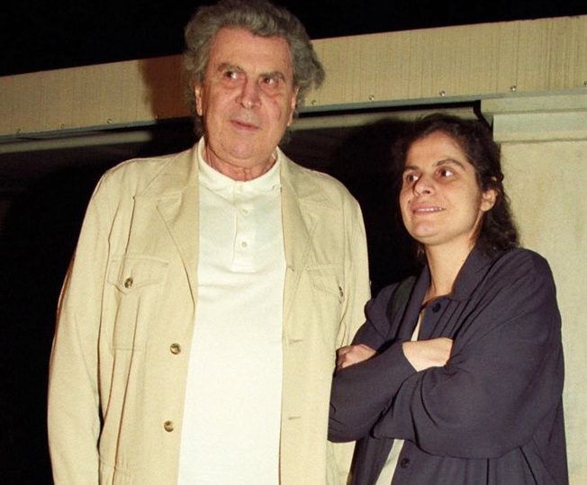 Μαργαρίτα Θεοδωράκη: Εξιτήριο από το νοσοκομείο μετά την κατάρρευση