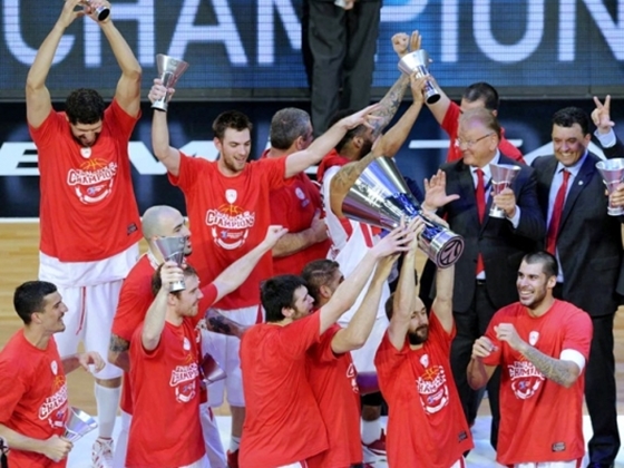 Ντούσαν Ίβκοβιτς – Η θρυλική ανατροπή του 2012 – Όταν ο Ολυμπιακός έγινε «αυτοκράτορας» στην Κωνσταντινούπολη