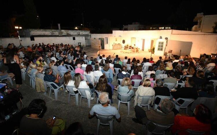 Πρόγραμμα παραστάσεων στο Θεατράκι Ιτεών