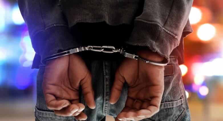 Πάτρα: Πέντε συλλήψεις στο νέο Λιμάνι