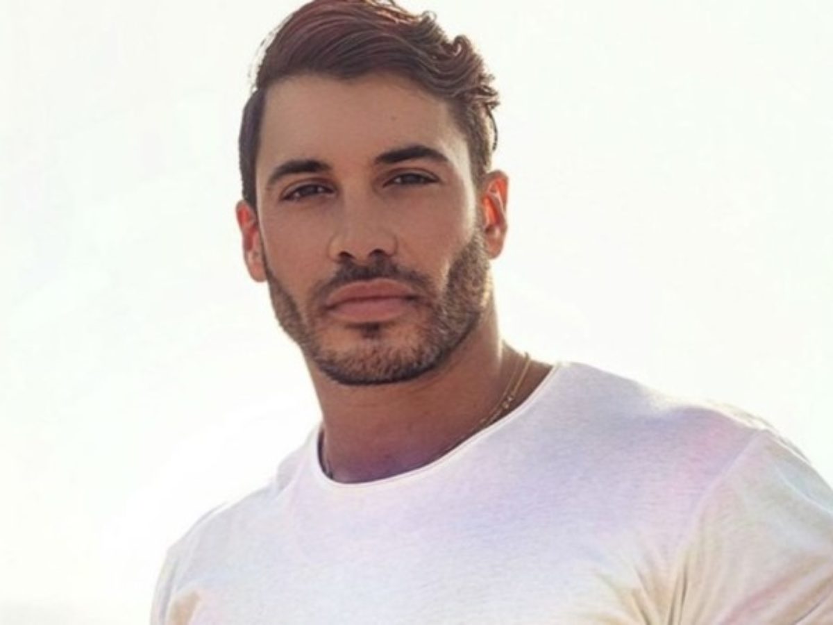 Γιώργος Ασημακόπουλος: «Μου έβαλε μια τεράστια βελόνα και μου πήρε 1,5 φιάλη υγρό»