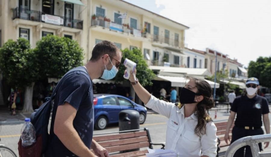 Κορονοϊός: «Κοκκίνησαν» Γρεβενά και Τρίκαλα - Ανησυχία και συζήτηση για νέα μέτρα