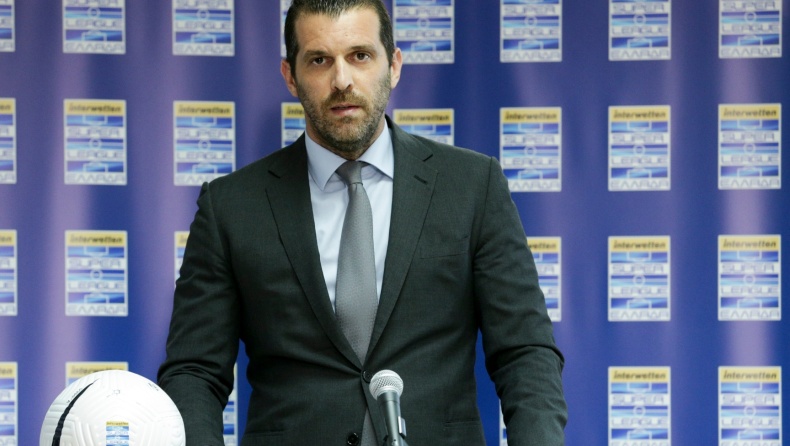 Super League: Παραιτήθηκε ο Μπουτσικάρης από την προεδρία